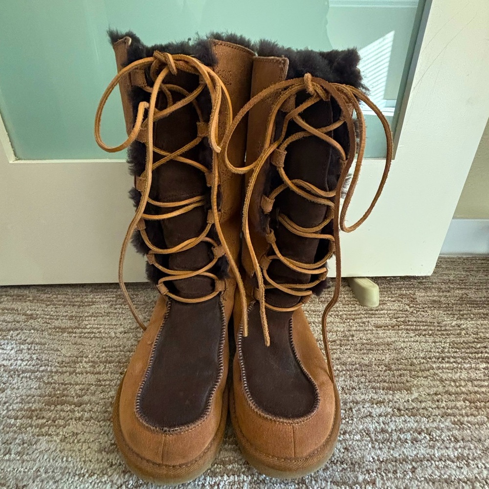 Ugg Brown Fur-Lined Tie Up Tall Women's Boots Sz 6